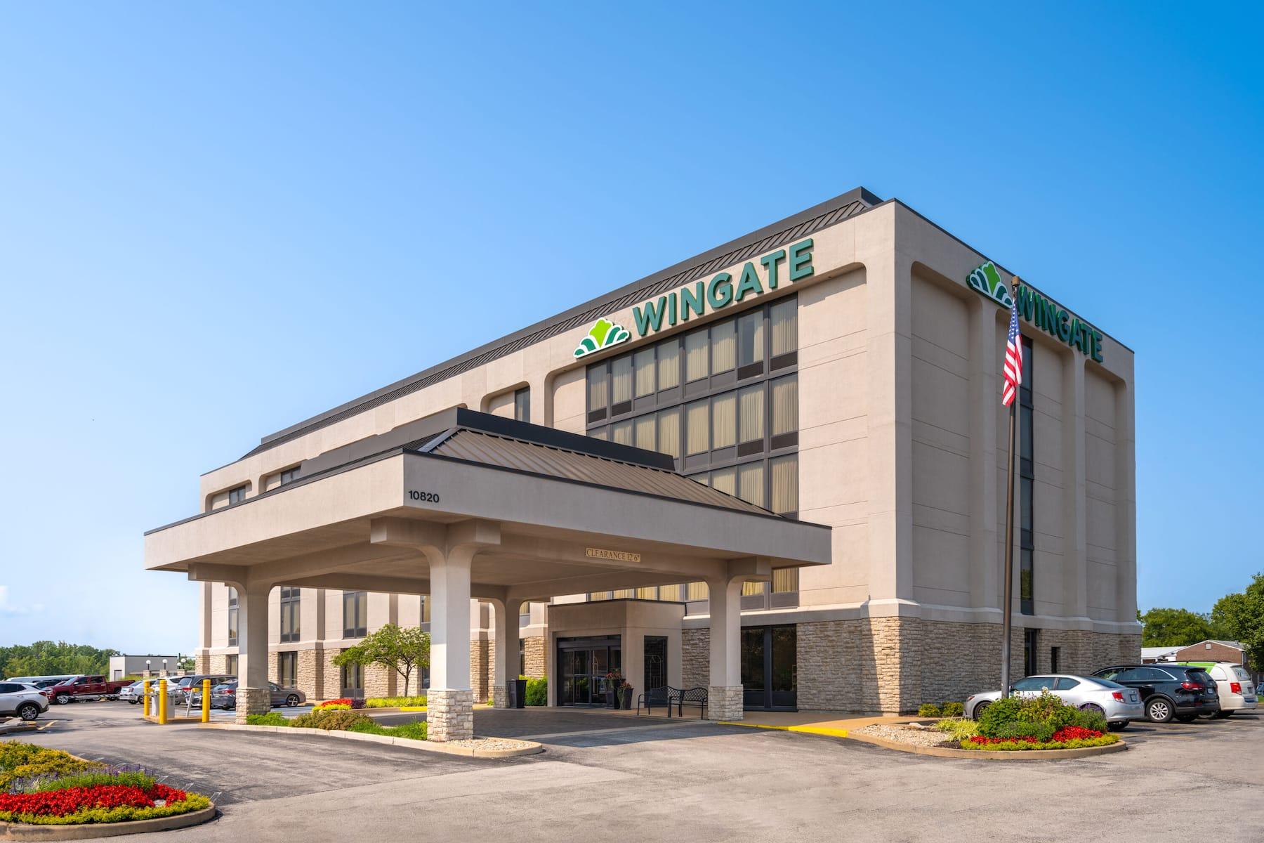 Wingate By Wyndham St Louis Airport Hotell Saint Ann Eksteriør bilde